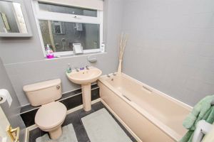 Photo 16- click for photo gallery